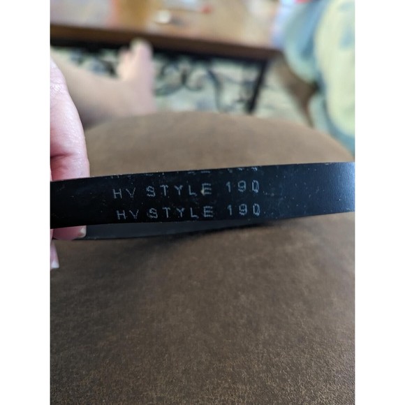 Belt For Hoover Vacuum Cleaner 38528-027, 38528-040, 40201190 Style 190 Agitator - Picture 2 of 3